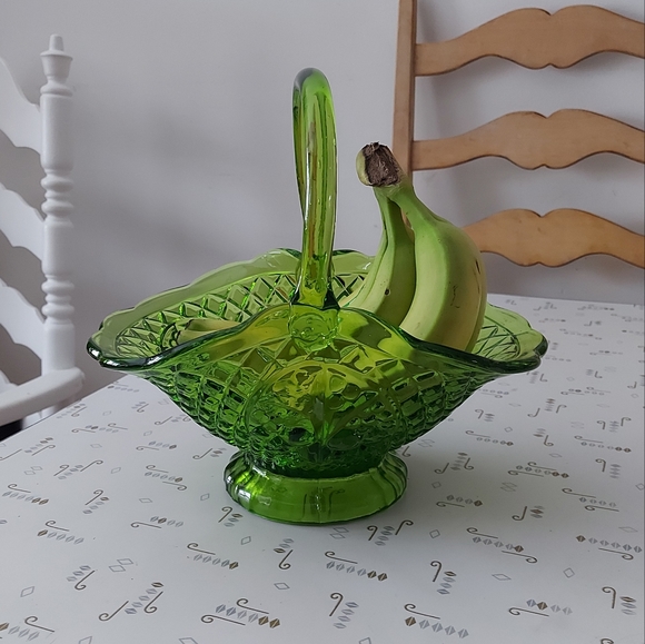 Pressed glass basket centerpiece - Picture 8 of 10